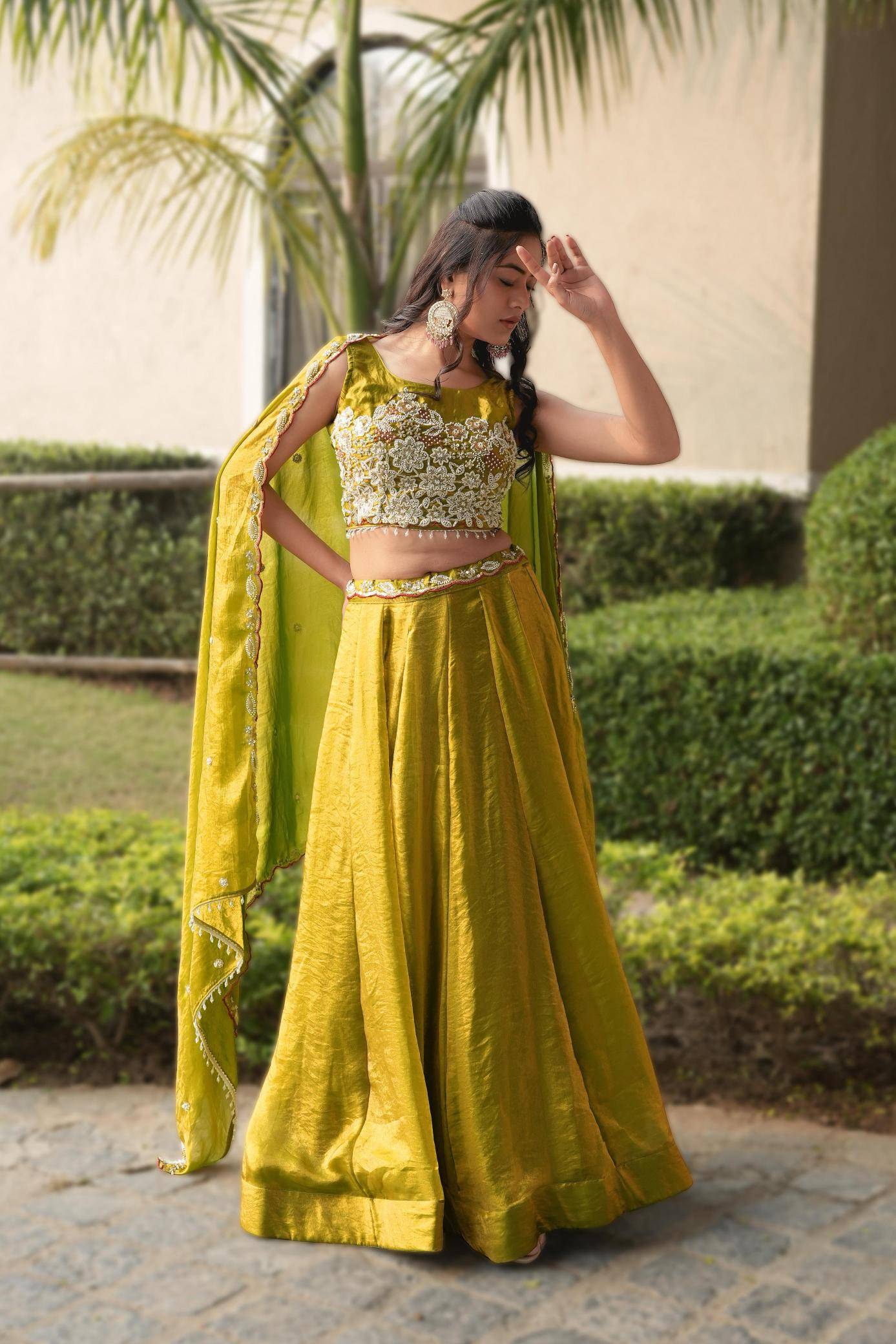 GRTN 8124 ANTIQGLD Fendy Bridal lehenga shops in Kolkata